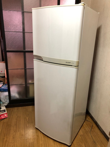 【愛知県岩倉市】シャープ冷蔵庫お譲りします