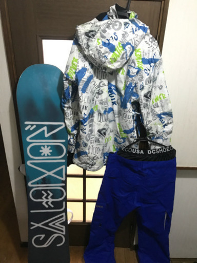 スノボー用品一式！この冬スノボー楽しみたい方へ！