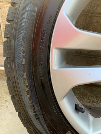 美品バリ山スタッドレス、ホイール４本セット最終値下げ