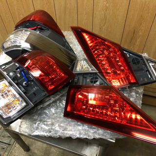 20ヴェルファイア 新車外し テールランプ アルファード 純正
