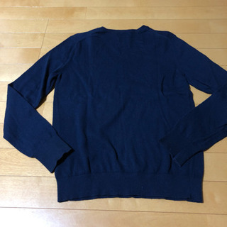 紺色Vネックセーター Mサイズ の画像