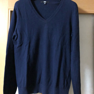 紺色Vネックセーター Mサイズ の画像