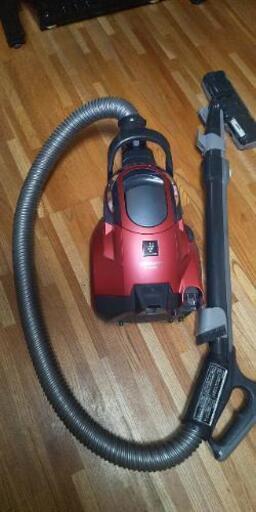 引き取り中シャープサイクロン掃除機