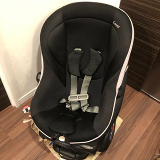 コンビ　チャイルドシート　新生児〜