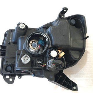 美品 ダイハツ LA700S/LA710A ウェイク ヘッドライト(ヘッドランプ