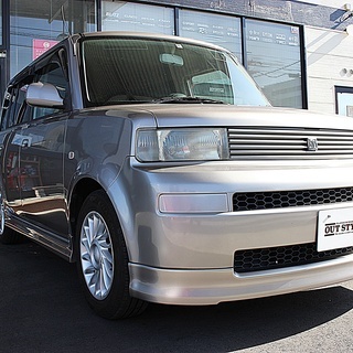 トヨタ　bB　1.3S　Wバージョン　ワンオーナー　車検整備付き　清掃済の画像