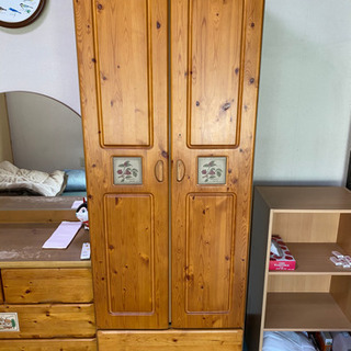 【美品】【無料】洋服タンス差し上げます