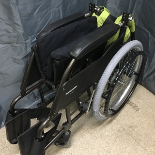 自走式車いす 標準型 ルッタ 40cm幅 VA10132 パナソニック