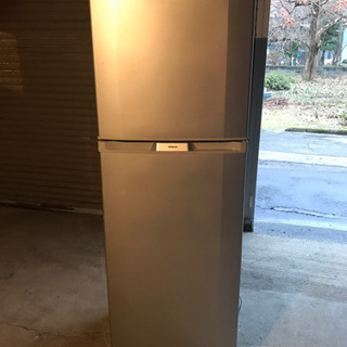 冷蔵庫日立２３０Ｌ
