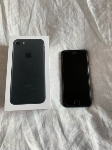 iPhone7 128GB ブラック キャリア(SOFT BANK)