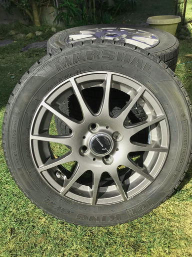 スタッドレスタイヤ14インチ