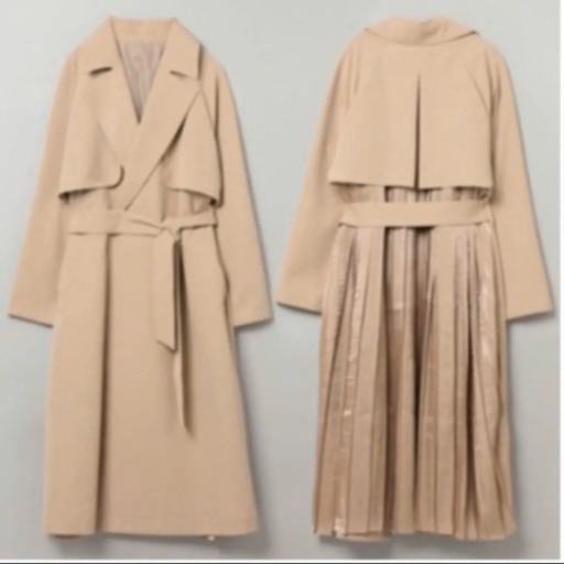 ジーナシス シャイニープリーツコート