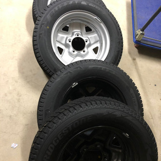 新型ジムニーにも!純正スチールホイールとブリジストンスタッドレス