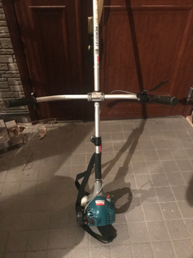 マキタのビーバー(草刈り機)