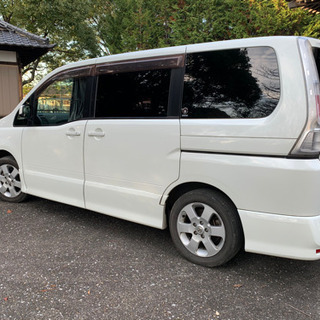 日産セレナH20の画像