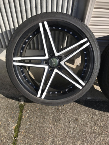 絶版 20インチ 8.5j