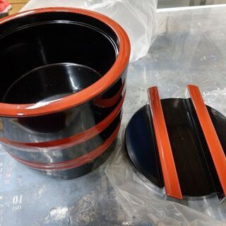 釜揚げうどんの容器