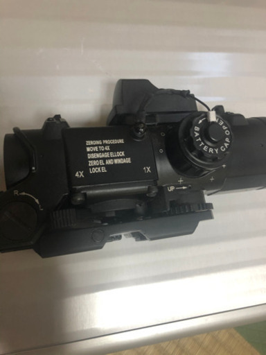 ELCAN type Specter DR 1x-4x タクティカルスコープ w/ 自動調光ドットサイト