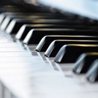 趣味　超初心者の方　ちょっと右手のメロディーだけでも弾けるようになりたい‼️プレゼントあり🎀初心者限定の画像