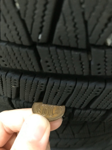 スタッドレスタイヤ(175/65R14) 商談中