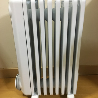 【取引中】美品デロンギ オイルヒーターJRE0812の画像