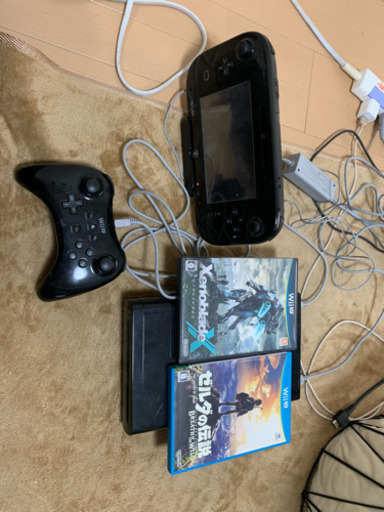wiiu  32GB 本体 パッド wiiuプロコン ソフト2本
