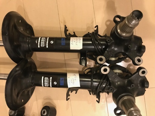 BMW 8シリーズ E31用ショックアブソーバー