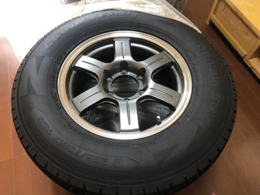 265/70R17  ホイール付き　スタッドレスタイヤ　4本セット