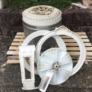 サンヨー5.0K洗濯機2012年製分解クリーニング済み！！！の画像