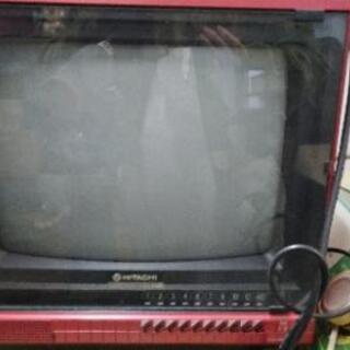 赤いブラウン管テレビ(HITACHI)