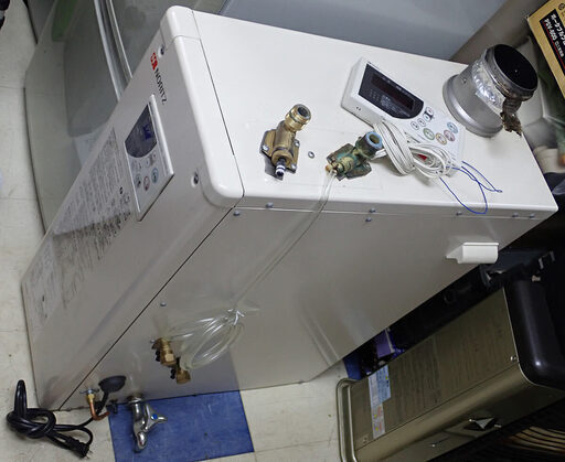札幌市 ノーリツ ボイラー 石油給湯器付きふろがま 煙突式 OTQ-4701F 中古