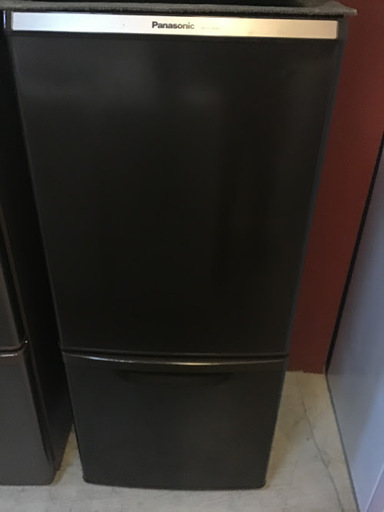【送料無料・設置無料サービス有り】冷蔵庫 Panasonic NR-B146W-T 中古