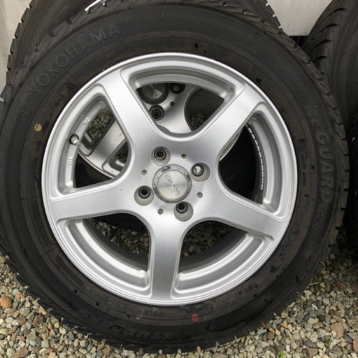 決まりました❗️185/65R15 スタッドレスタイヤホイールセット