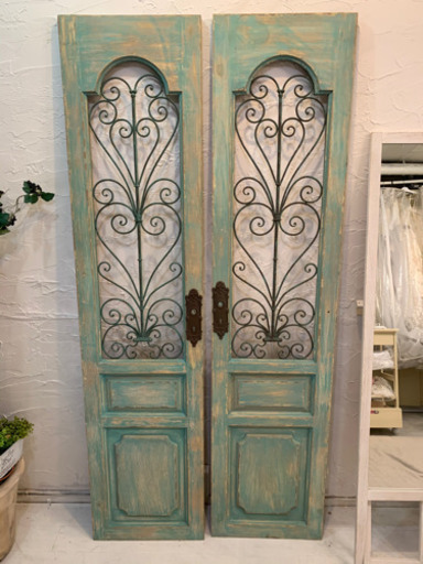 アイアンアンティークドア