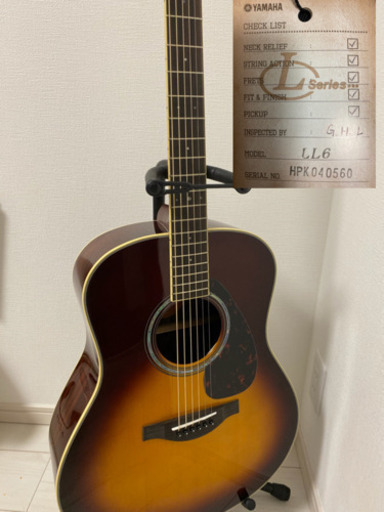 アコースティックギター　YAMAHA