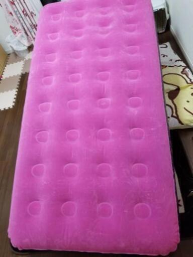 値下げ★ハローキティ エアーベッドです。