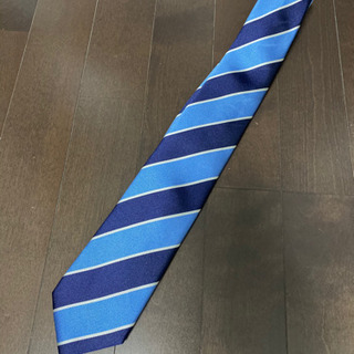 HILTON×VANNERS ネクタイの画像