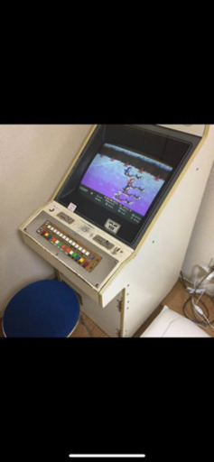 アーケードゲーム機