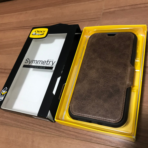 新品未使用‼️ Symmetry レザーフォリオケース iPhone XR