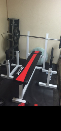 ジムに行けない方、ホームトレーニングで体を変えたい人、鍛えたい人