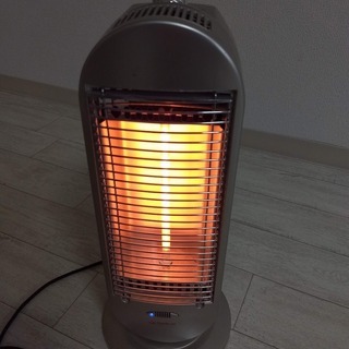 小型のハロゲンヒーター首振り機能付き