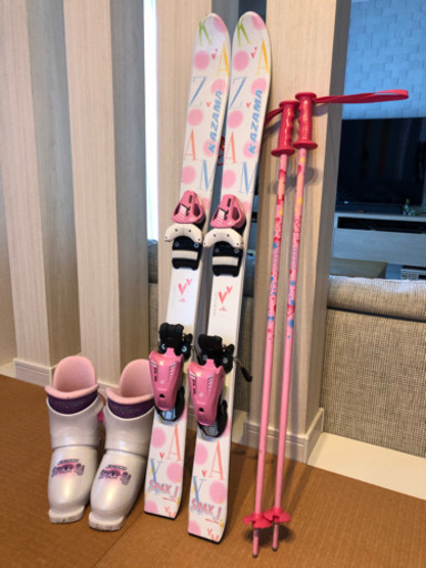 スキー3点セット　板100㎝、ブーツ、ストック