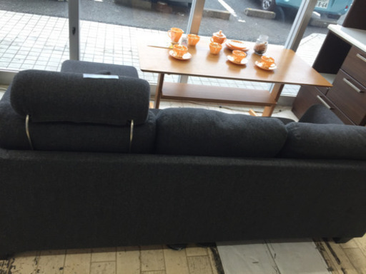 お買い上げありがとうございます。12/3東区和白   定価58,000   ファブリックコーナーソファ ヘッドレス、オットマン付き   合わせやすいダークグレー色