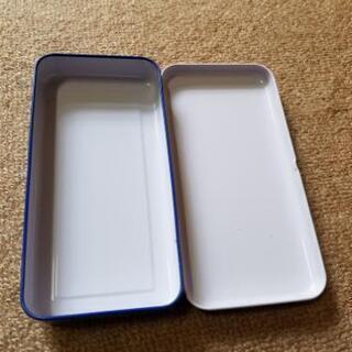 ★名門！多古西応援団　缶ケースの画像