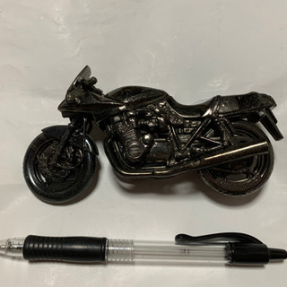 SUZUKI刀1100の画像