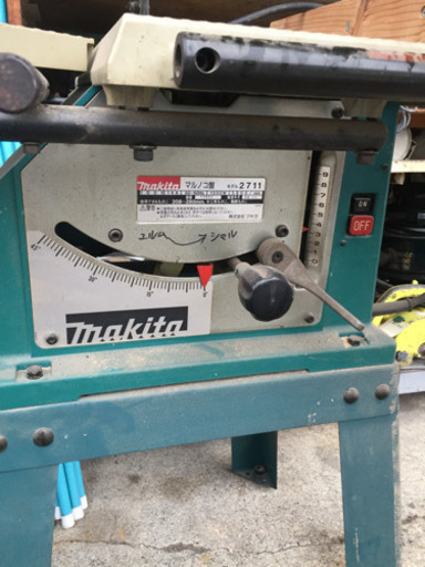 値下げしました‼️超美品 マキタ 丸ノコ盤 2711 丸ノコ 100v 通電確認済み 値下げ可