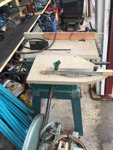 値下げしました‼️超美品 マキタ 丸ノコ盤 2711 丸ノコ 100v 通電確認済み 値下げ可