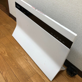 取引中。ドウシシャ　パネルヒーター