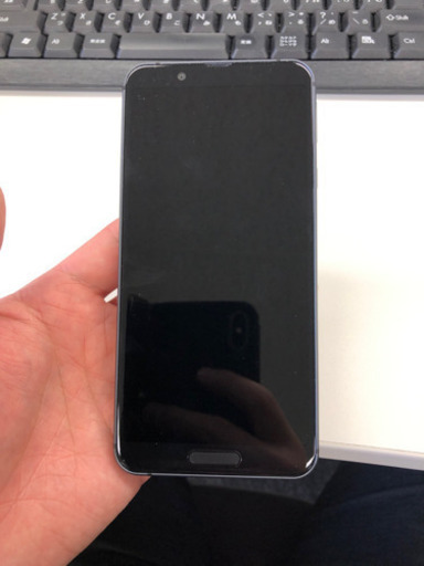 中古AQUOS SH-RM12  売ります