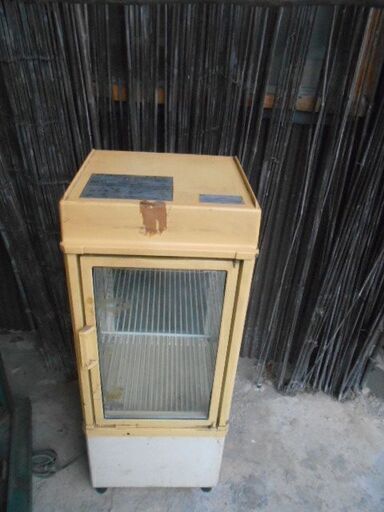 レトロ　冷蔵庫　業務用　サンデン　店舗用　小物入れ　古い　中古